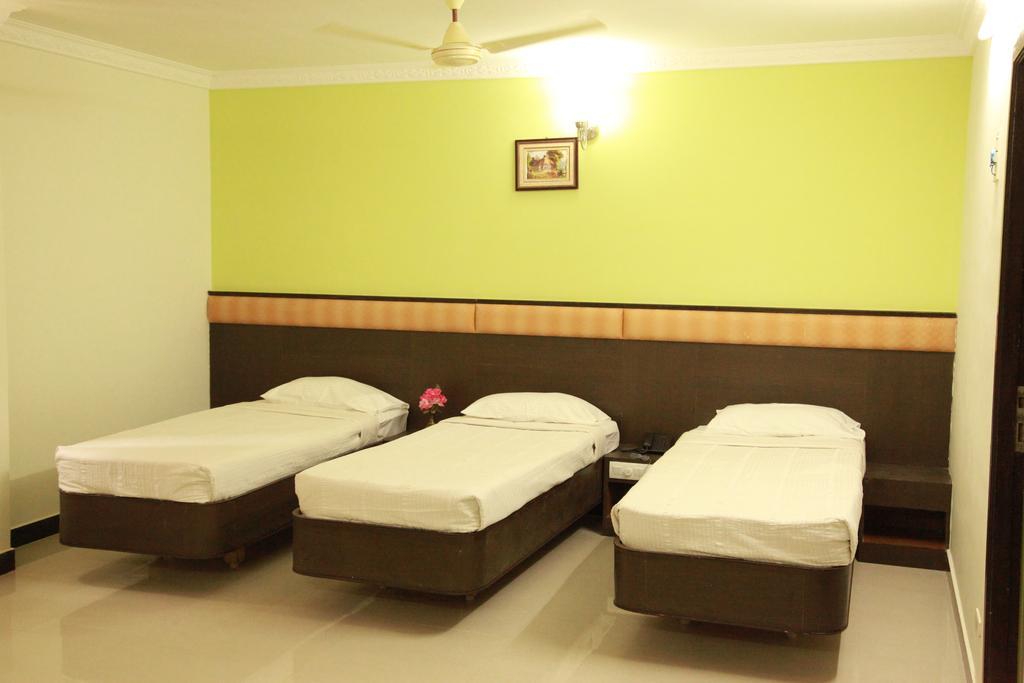 Jeyam Residency, Kumbakonam Otel Dış mekan fotoğraf