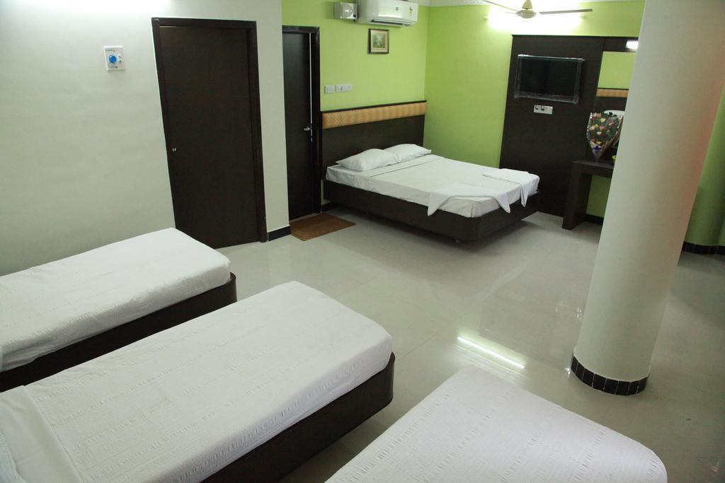 Jeyam Residency, Kumbakonam Otel Oda fotoğraf