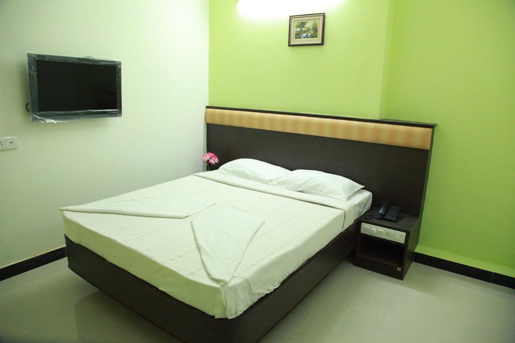 Jeyam Residency, Kumbakonam Otel Oda fotoğraf