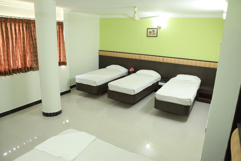 Jeyam Residency, Kumbakonam Otel Oda fotoğraf